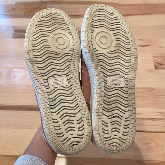 New Balance pink sneakers - Picture 5 of 9